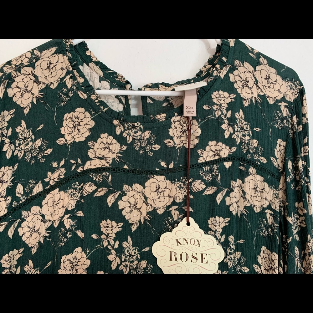 NWT Knox Rose tiered dress. Size XXL. Dark green with cream floral print.